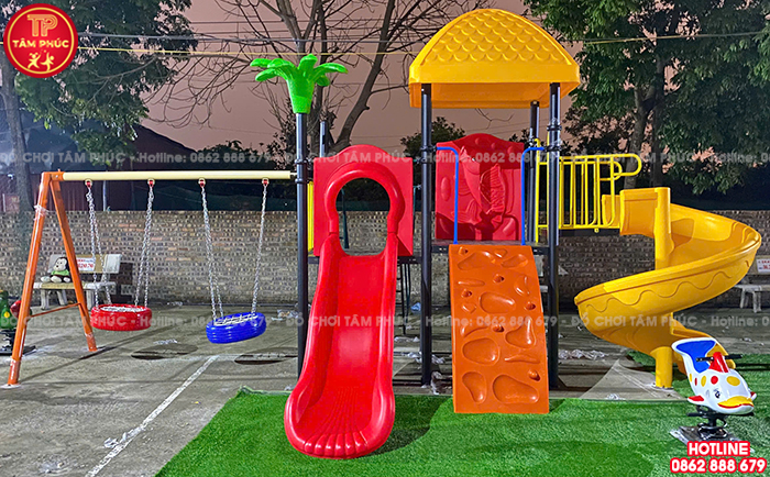 Cầu trượt liên hoàn ngoài trời kèm xích đu 2 chỗ TP1-043