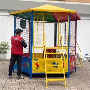 Nhà bóng ngoài trời mái Composite cho bé TP10-002