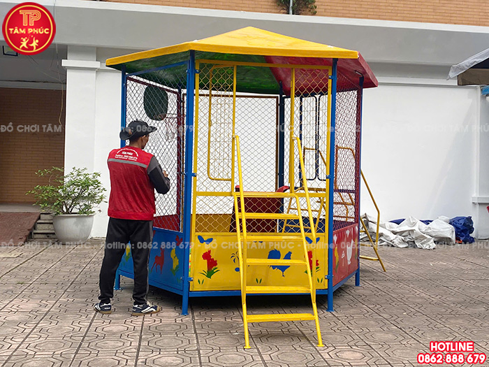 Nhà bóng ngoài trời mái Composite cho bé TP10-002