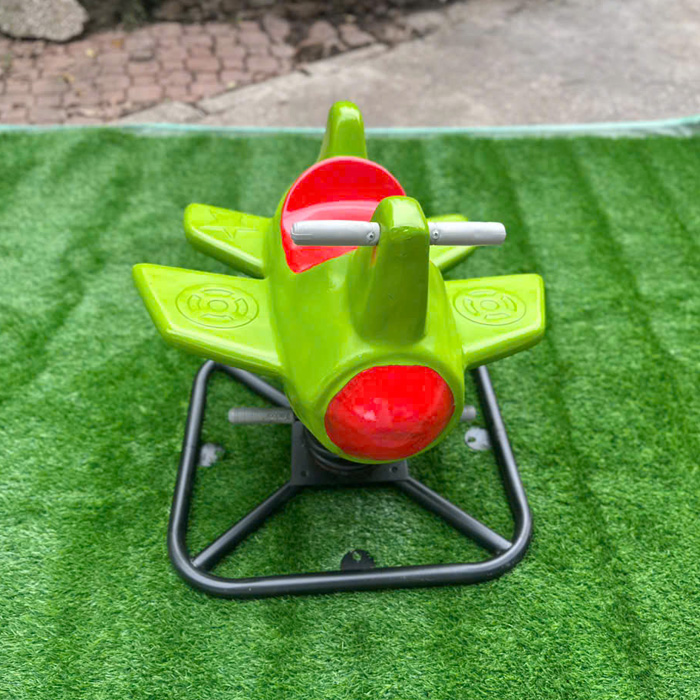 TP2-001-thu-nhun-lo-xo-ngoai-troi-cho-be-may-bay-nhua-composite-2 Thú nhún lò xo ngoài trời máy bay nhựa Composite TP2-001