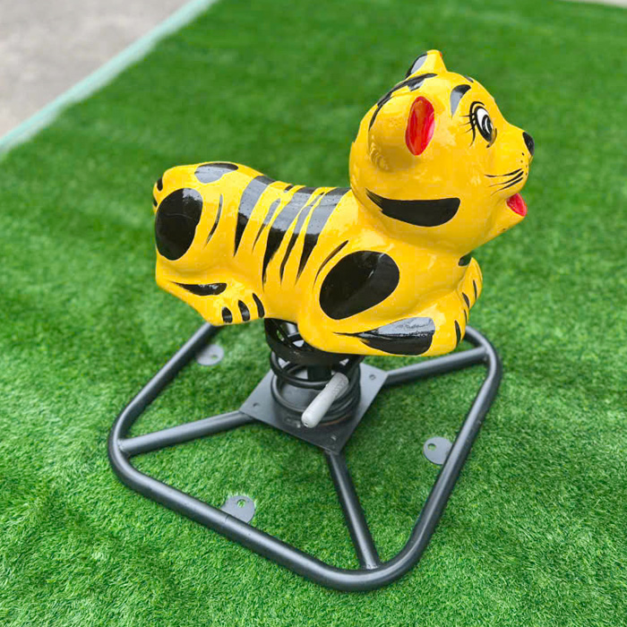 TP2-004-thu-nhun-lo-xo-ngoai-troi-con-ho-composite-cho-be-2 Thú nhún lò xo cho bé con Hổ Composite TP2-004