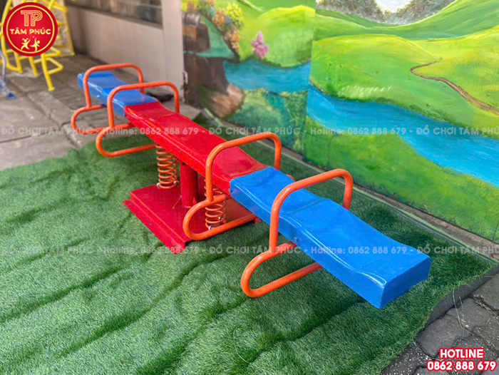Bập bênh lò xo 6 chỗ ngồi ngoài trời cho bé TP3-004