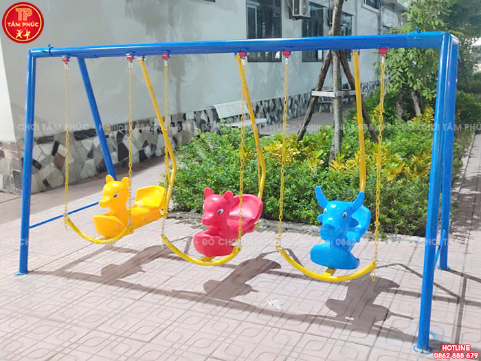 Xích đu ngoài trời 3 con giống cho bé TP4-002