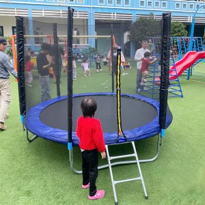 Sàn nhún tròn cho bé có lưới quây TP7-014