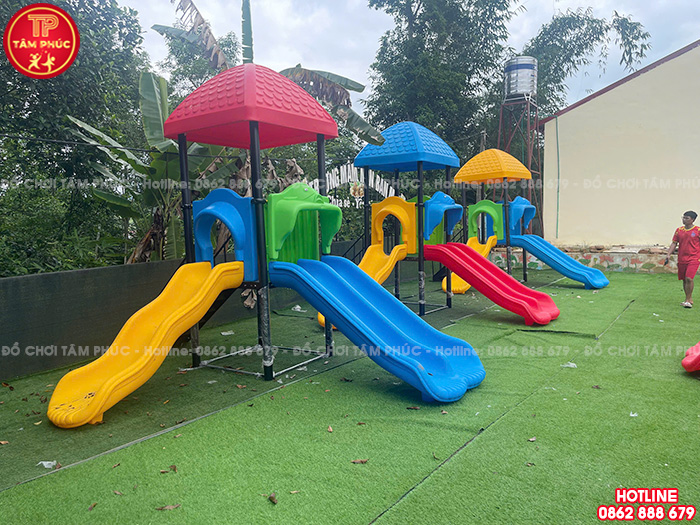 Máng trượt lượn sóng đơn nhựa nhập khẩu 2m TP9-007