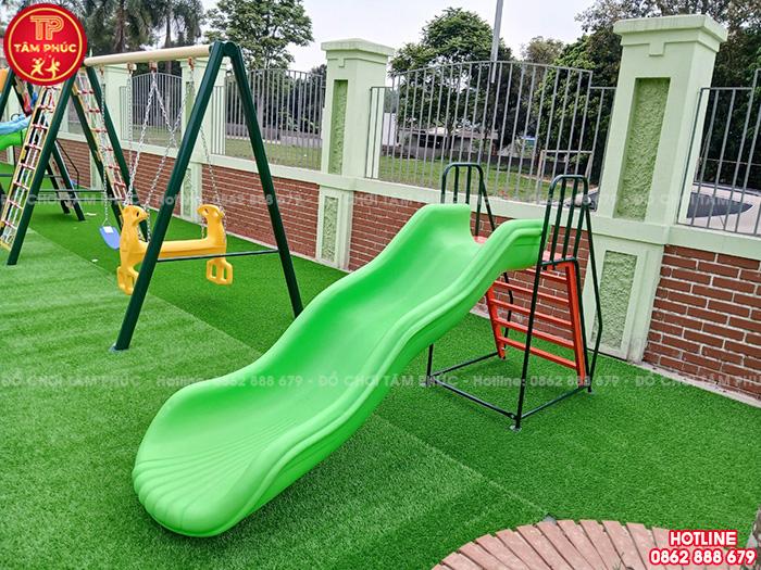 Máng trượt lượn sóng đơn nhựa nhập khẩu 2m TP9-007
