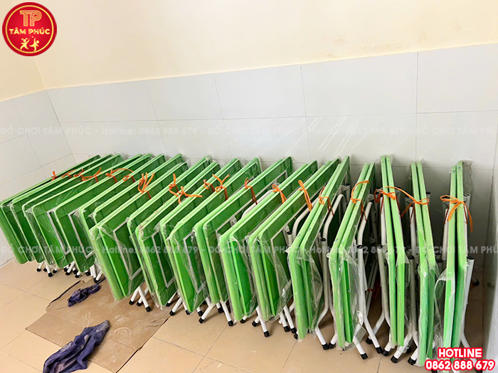 Bàn ghế nhựa cho bé mầm non số lượng lớn tại Đồ Chơi Tâm Phúc
