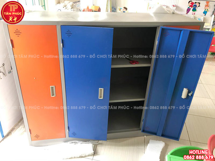 Tủ đựng chăn màn bằng sắt cho bé mầm non NT5-003