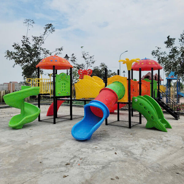 Cầu trượt liên hoàn ngoài trời 3 khối cao cấp TP1-102