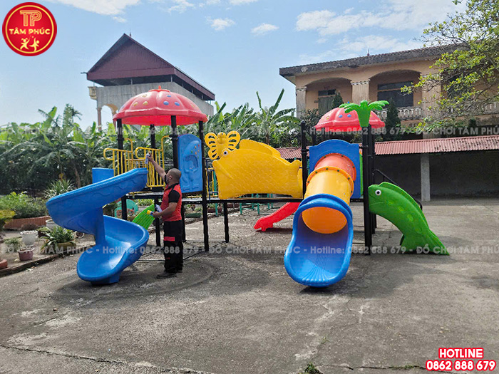 Cầu trượt liên hoàn ngoài trời 3 khối cao cấp TP1-102