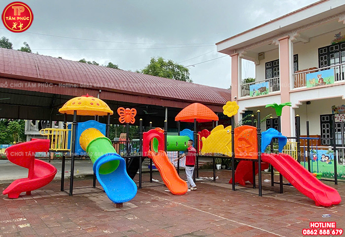 Cầu trượt liên hoàn ngoài trời 5 khối kèm cầu dao động TP1-104