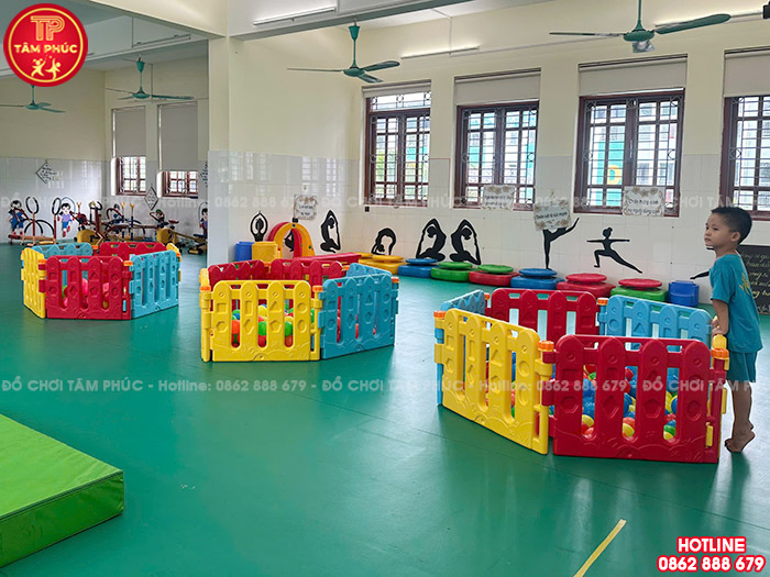 Bể bóng nhựa nhập khẩu hình lục lăng 3 màu cho bé NK9-002