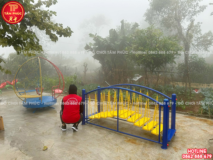 Thi công lắp đặt đồ chơi ngoài trời cho trường mầm non tại Hồ Ba Bể, tỉnh Bắc Kạn