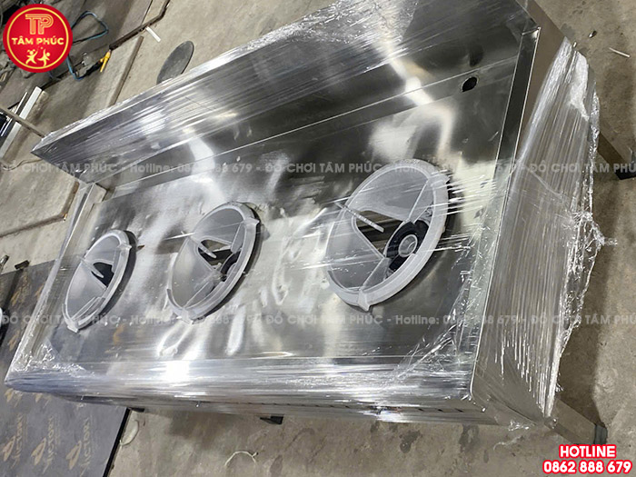 Bếp công nghiệp 3 họng nấu bằng inox cho bếp trường mầm non NT8-013