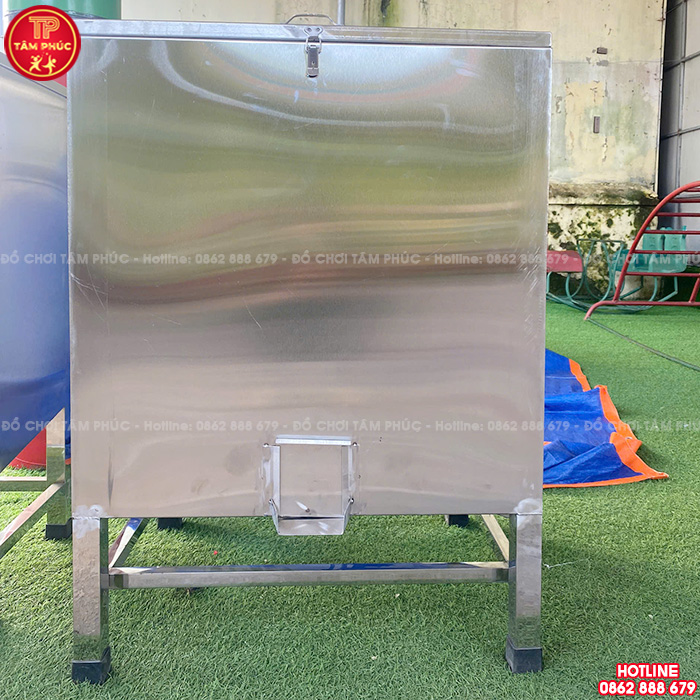 Thùng đựng gạo inox kiểu vuông cho trường mầm non NT8-017