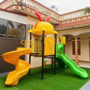 Cầu trượt liên hoàn ngoài trời 2 khối mái Thỏ TP1-118