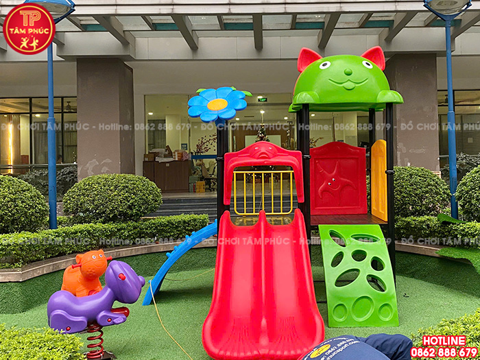 Cầu trượt liên hoàn ngoài trời 2 khối mái Mèo TP1-119