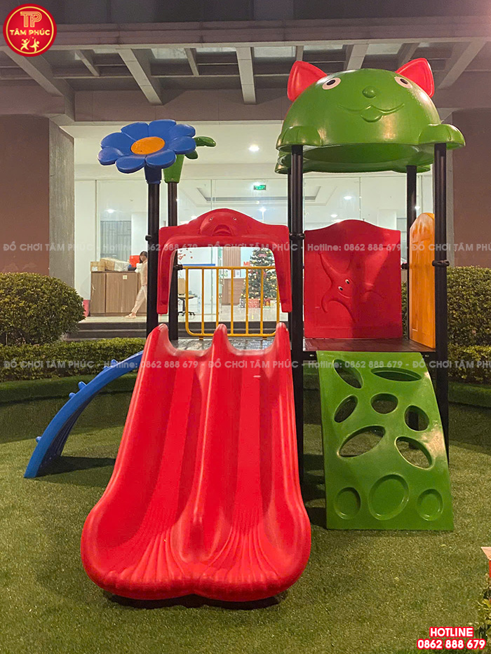 Cầu trượt liên hoàn ngoài trời 2 khối mái Mèo TP1-119