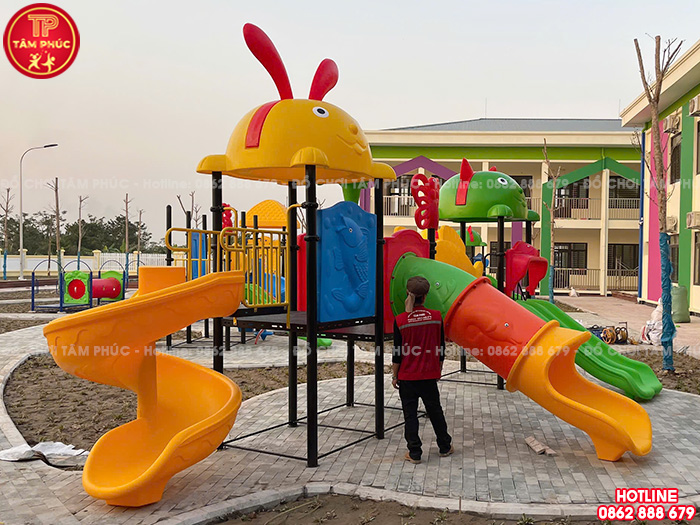 Cầu trượt liên hoàn ngoài trời Cá Vàng mái Thỏ, Mèo TP1-131