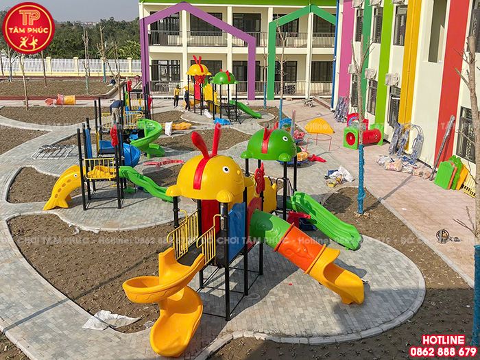 Cầu trượt liên hoàn ngoài trời Cá Vàng mái Thỏ, Mèo TP1-131