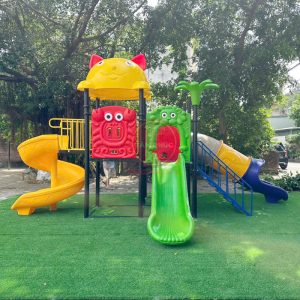 Cầu trượt liên hoàn ngoài trời 3 máng trượt 3 khối TP1-140