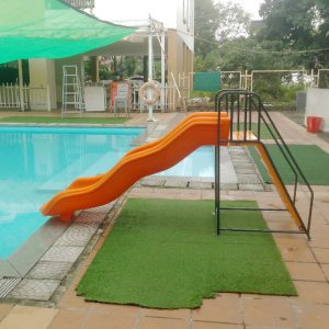 Cầu trượt cho bể bơi máng đơn nhựa nhập khẩu TP12-006