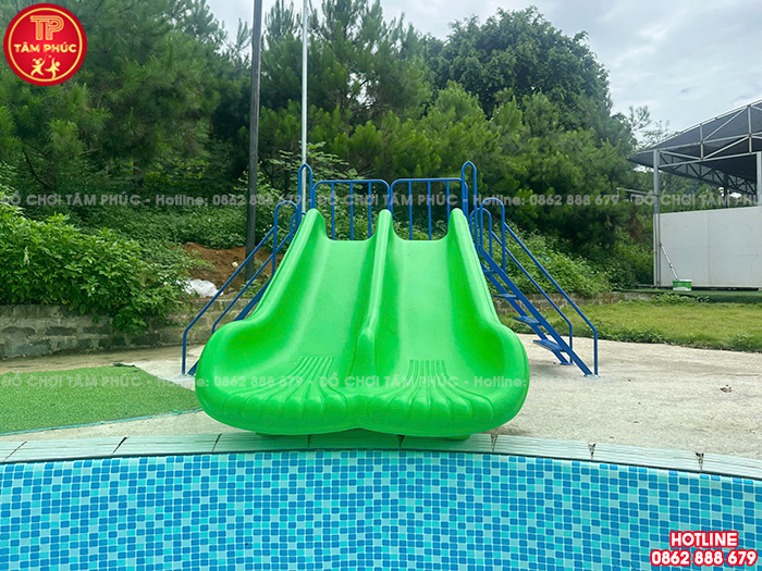 Cầu trượt cho bể bơi máng đôi nhựa nhập khẩu TP12-009