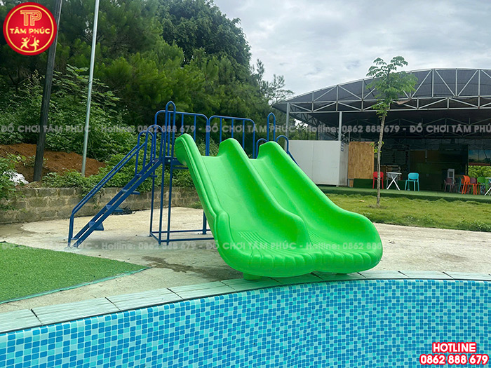 Cầu trượt cho bể bơi máng đôi nhựa nhập khẩu TP12-009