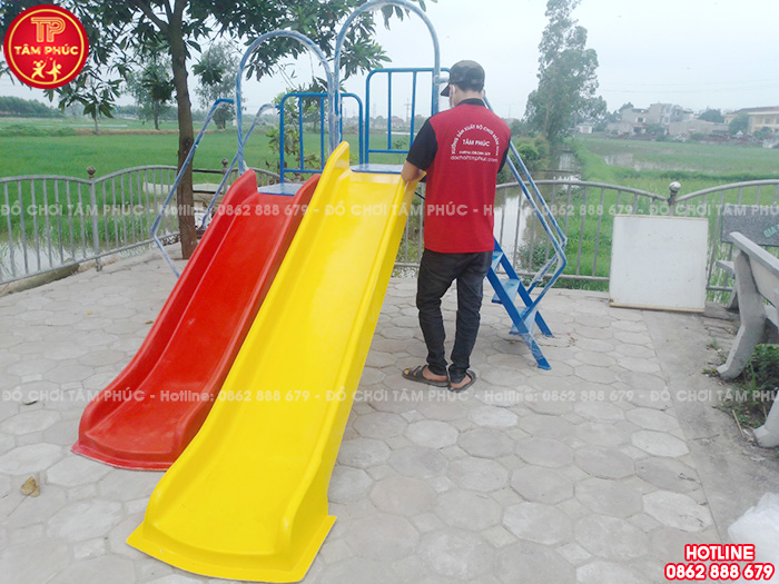 Máng trượt đơn nhựa Composite giá tốt nhất TP9-007-A