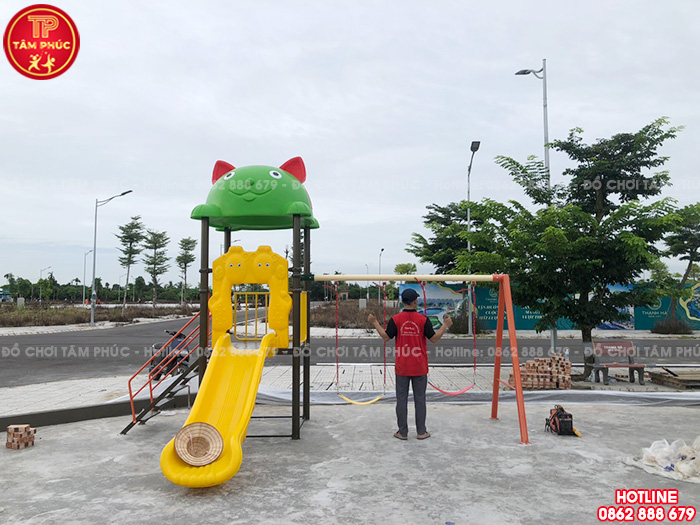 Lắp đặt đồ chơi ngoài trời trẻ em cho công viên tại Thanh Hà, Hải Dương