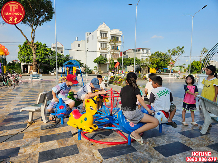 Thi công lắp đặt đồ chơi trẻ em ngoài trời cho sân công cộng tại Hải Phòng