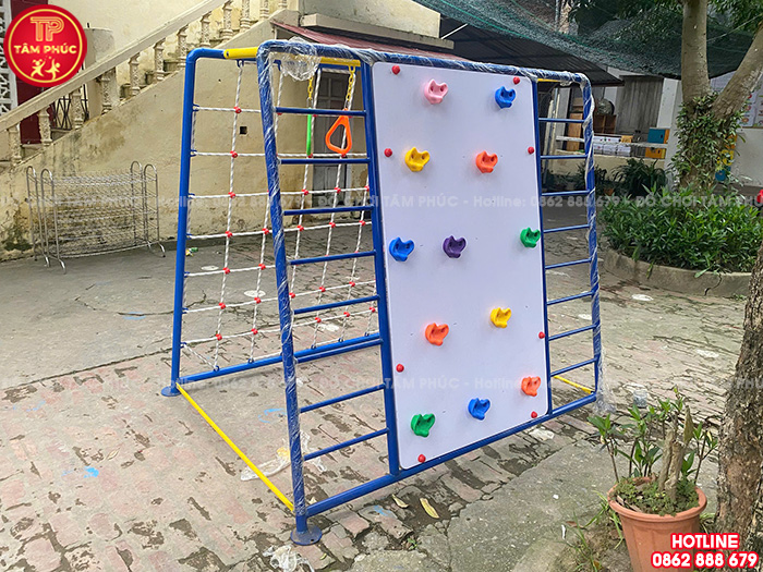 Thi công lắp đặt đồ chơi ngoài trời trẻ em cho trường mầm non công lập tại Hưng Yên