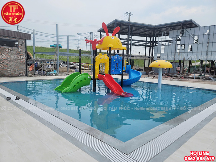 Cầu trượt liên hoàn ngoài trời 2 khối cho bể bơi trẻ em TP12-027