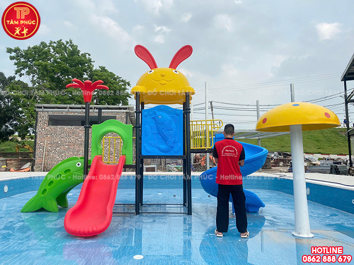 Cầu trượt liên hoàn ngoài trời 2 khối cho bể bơi trẻ em TP12-027