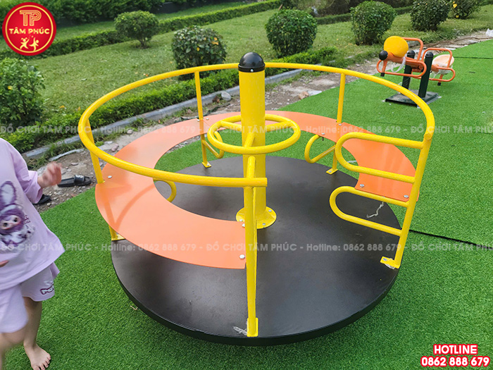 Mâm quay trẻ em cho sân chơi ngoài trời TP6-019