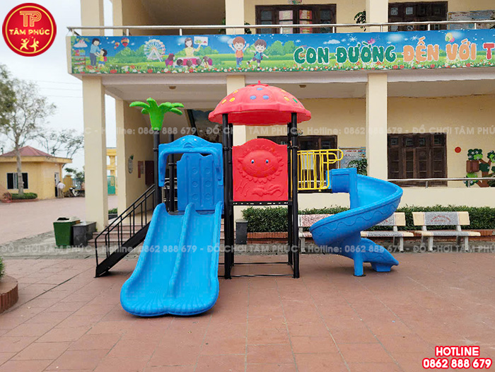 Lắp đặt cầu trượt liên hoàn ngoài trời cho công viên và trường mầm non tại Quảng Ninh
