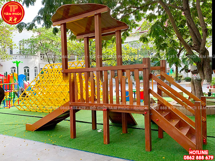 Nhà chòi cầu trượt gỗ ngoài trời cho bé 1 khối TPG1-003