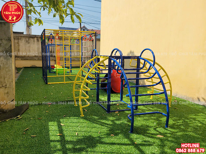 Thi công lắp đặt đồ chơi ngoài trời cho trường mầm non tại Quảng Ninh