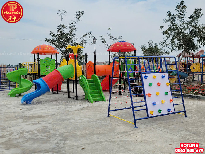 Thi công lắp đặt đồ chơi ngoài trời tại trường mầm non tại Phú Thọ