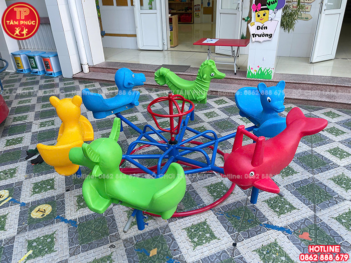 Mẫu đu quay mâm quay 6 chỗ ngồi cho bé giá rẻ nên mua