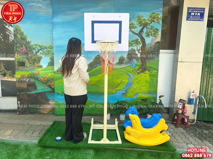 Cột ném bóng rổ ngoài trời cho bé mầm non TP14-032