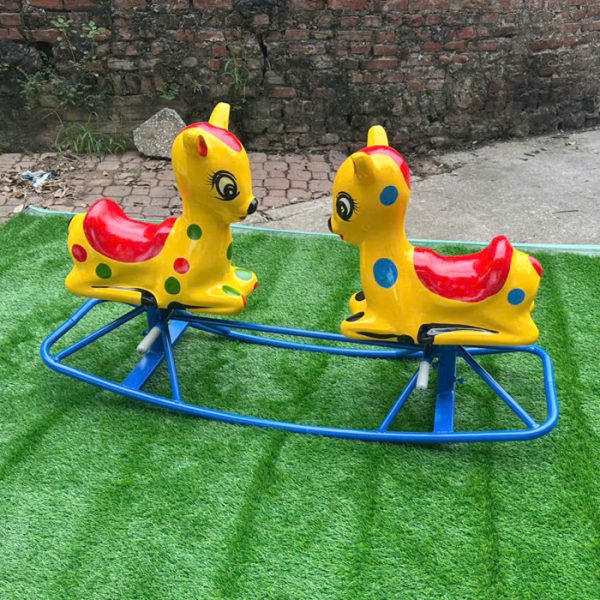 Bập bênh sắt đế cong đôi con Nai cho bé mầm non TP3-017