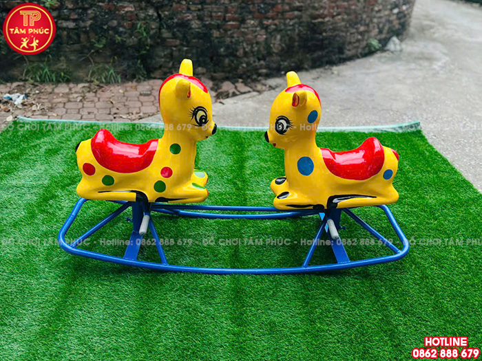 Bập bênh sắt đế cong đôi con Nai cho bé mầm non TP3-017