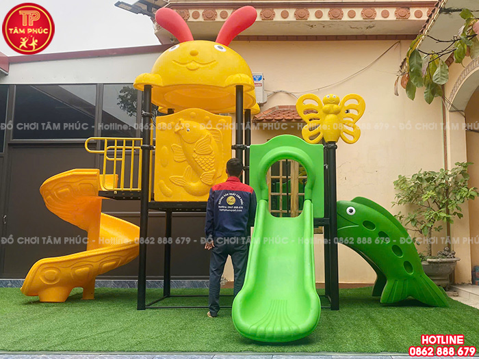 Máng trượt xoắn nhựa nhập khẩu ĐK xoắn 1m4 TP9-010-A