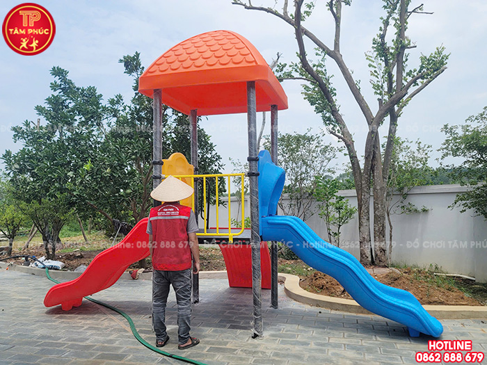 Lắp đặt đồ chơi trẻ em ngoài trời cho sân vườn gia đình anh Tuấn tại Phú Thọ