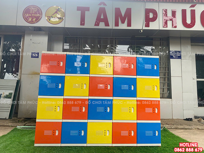 Tủ balo cho bé trường mầm non bằng nhựa 20 ô NT5-006