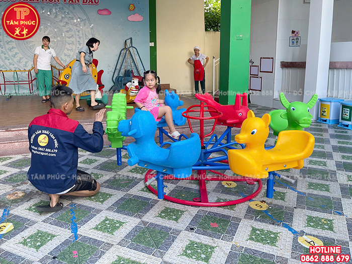 Lắp đặt đồ chơi ngoài trời cho trường mầm non tư thục tại Hải Phòng