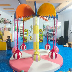 Đu quay cây dừa nhập khẩu cho nhà bóng liên hoàn trong nhà TP-KVC-003