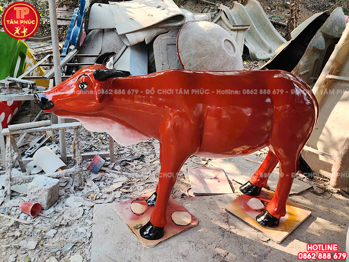 Tượng con Bò vàng vườn cổ tích cho bé mầm non TP8-032