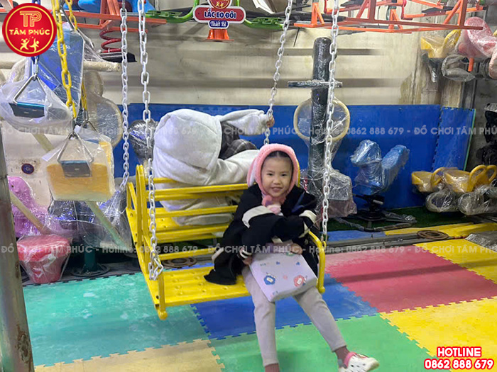 Ghế cho xích đu 4 chỗ bằng sắt cho bé mầm non TP9-054